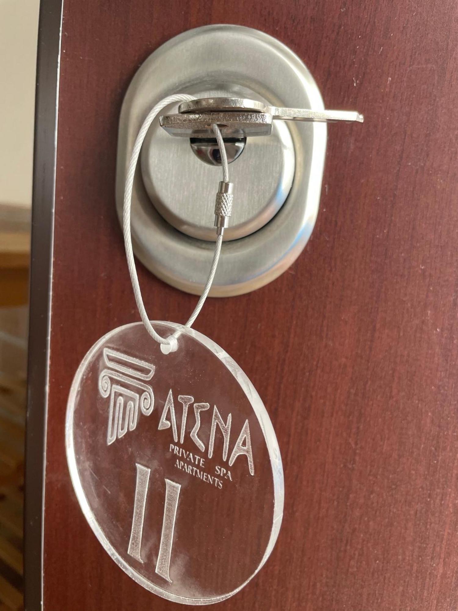 Atena B&B Apartments Platino San Silvestro  Екстериор снимка