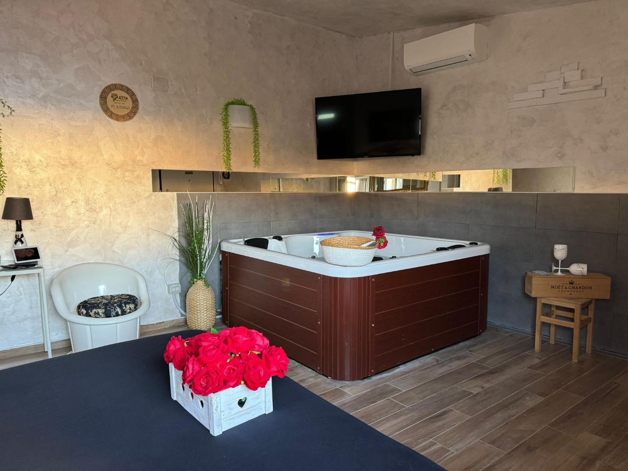 Atena B&B Apartments Platino San Silvestro  Екстериор снимка